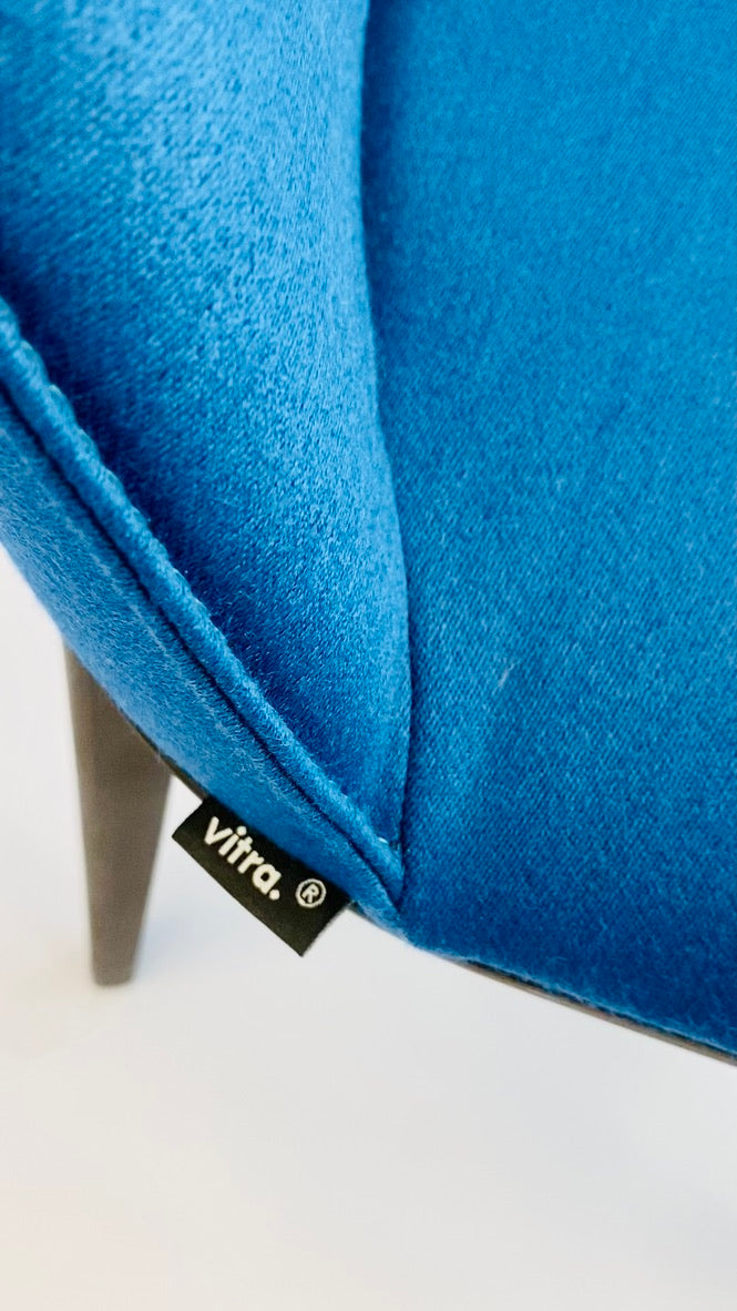 VITRA Softshell Side Chair