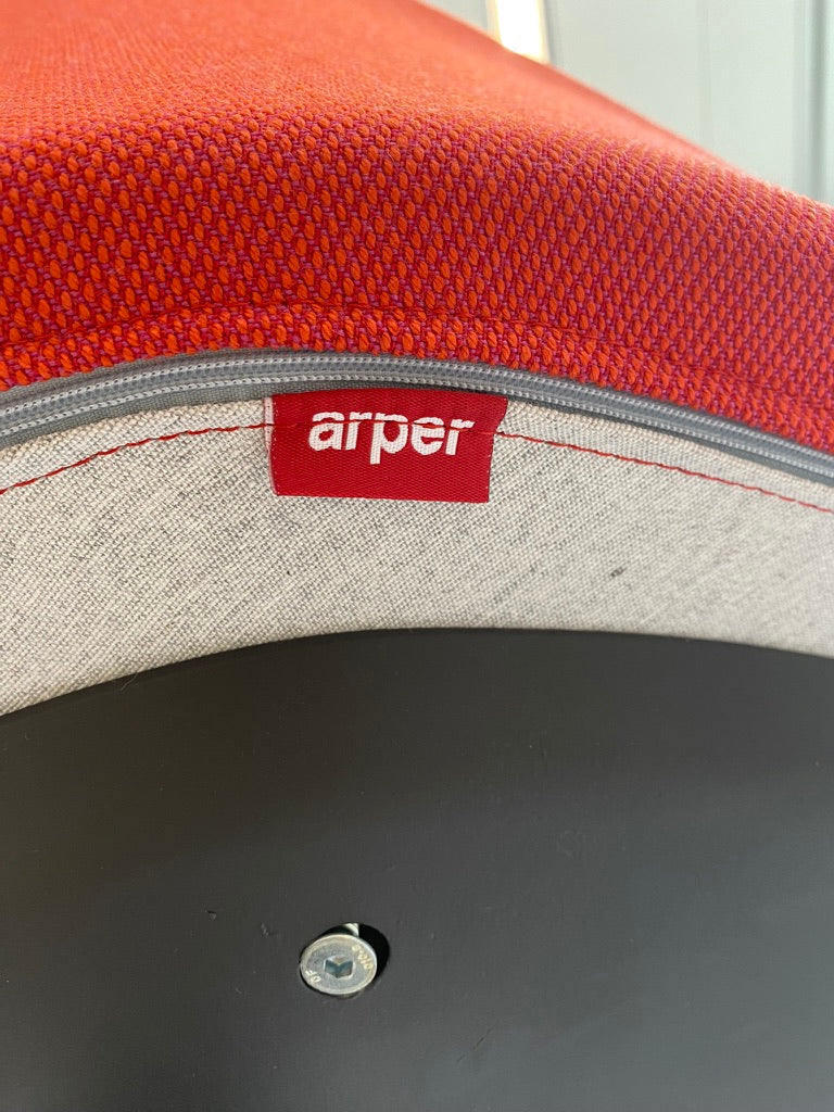 Arper Cila 2215 Drehstuhl in rot