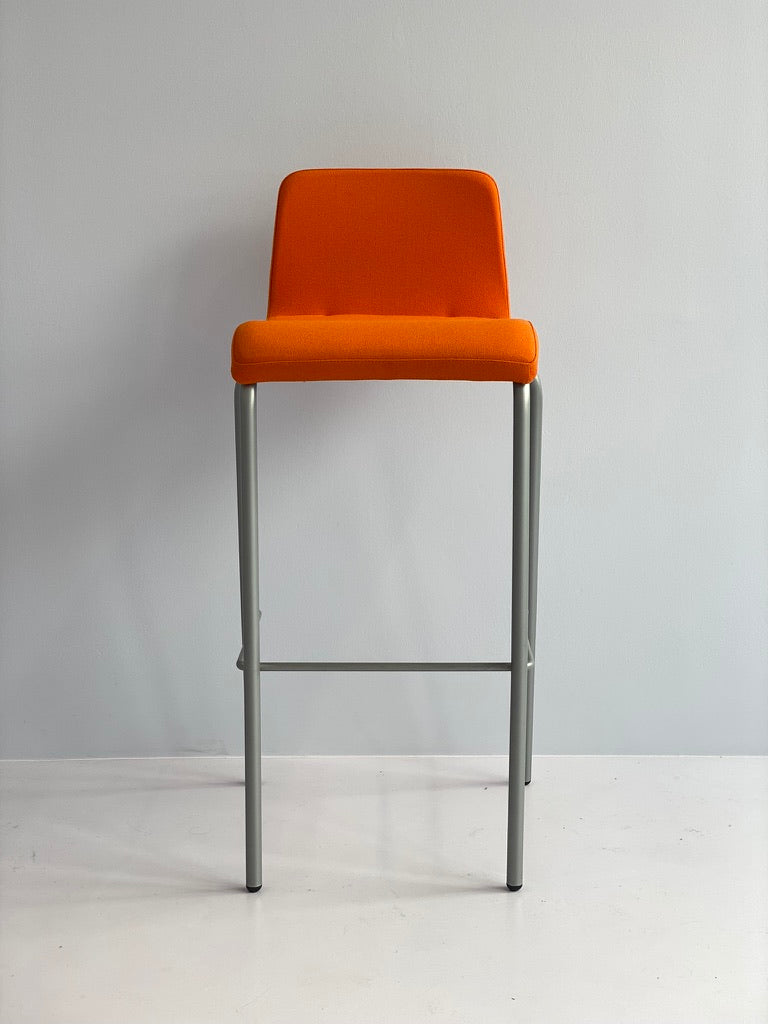 Steelcase B-free Barhocker