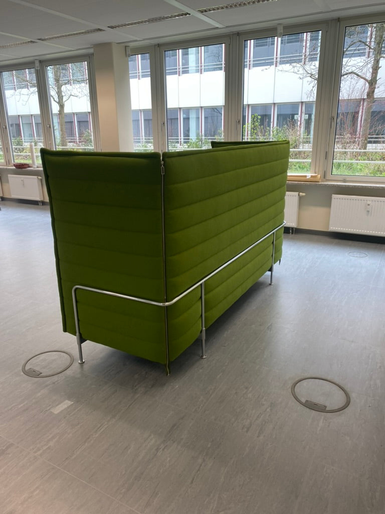 Vitra Alcove Highback 3-Sitzer in Grasgrün