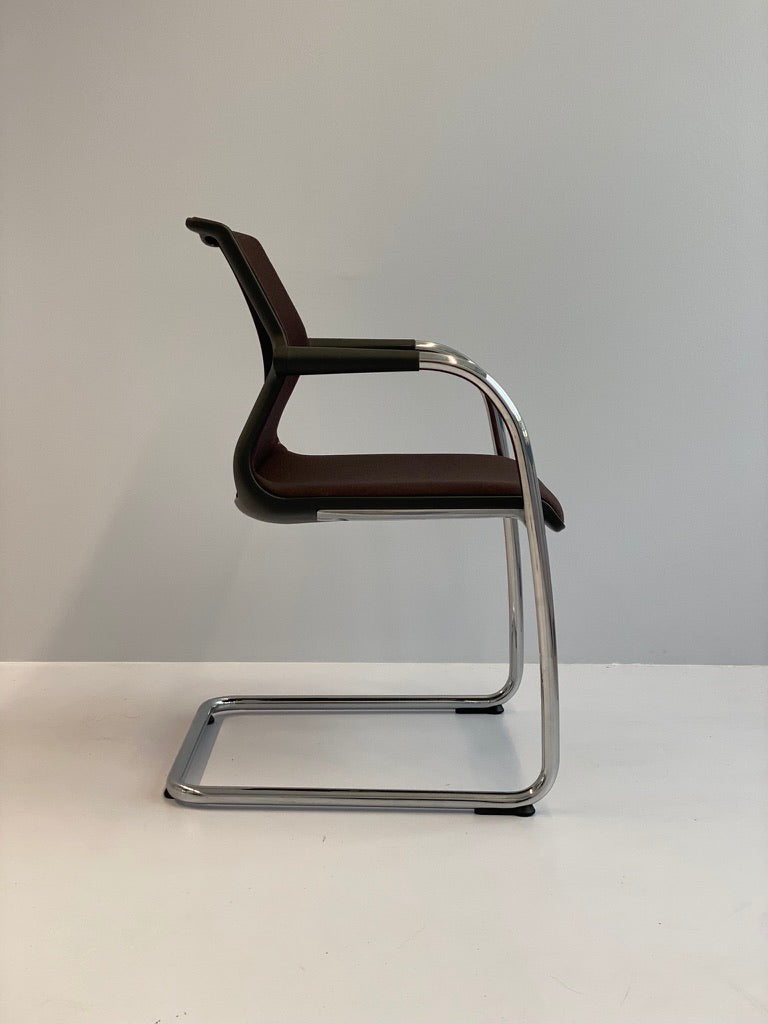 Vitra Unix Chair Freischwinger in braun