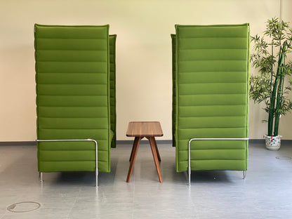 Vitra Alcove Highback Xtrahigh 2-Sitzer Sofa in Grasgrün